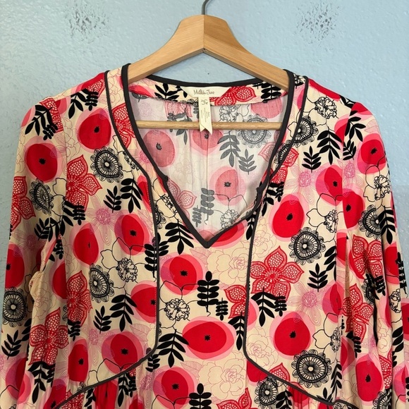Matilda Jane Red and Cream Floral Blouse - Picture 5 of 13